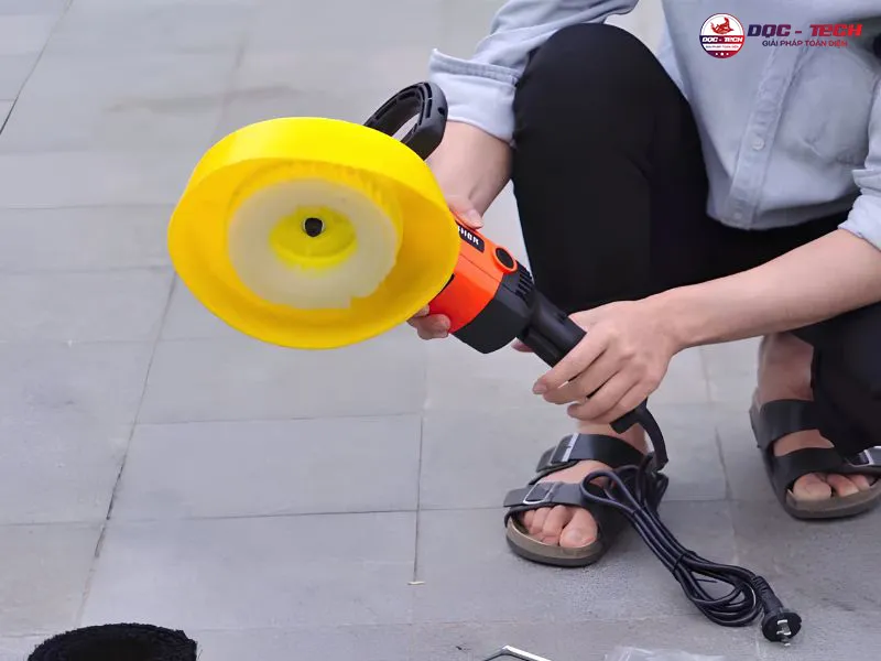 Cách dùng máy chà sàn Kumisai KMS 1500