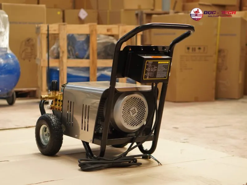 Cách sử dụng máy rửa xe cao áp Kumisai 20M32-5.5T4 Cách sử dụng máy rửa xe cao áp Kumisai 20M32-5.5T4