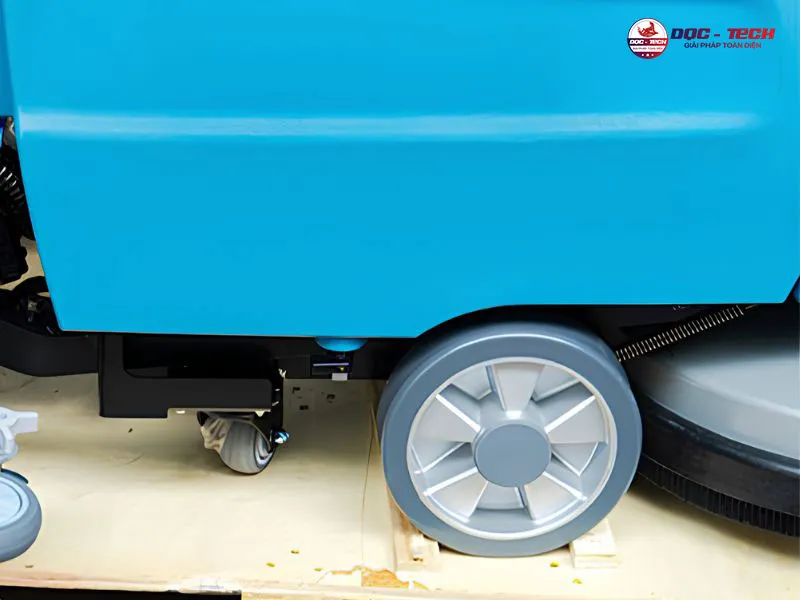 Cau-tao-may-cha-san-lien-hop-Banh-xe.jpg Cấu tạo máy chà sàn liên hợp: Bánh xe