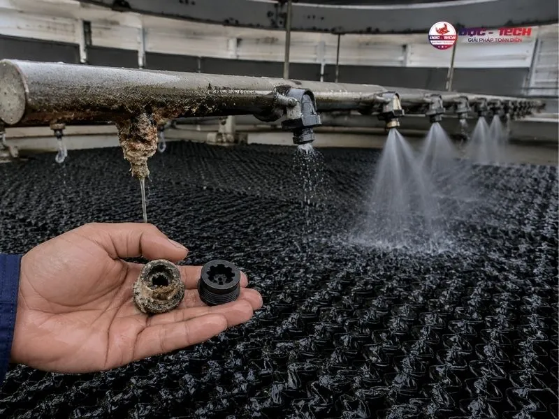 Đầu phun bị tắc nghẽn, ảnh hưởng trực tiếp đến hiệu suất giải nhiệt Đầu phun bị tắc nghẽn, ảnh hưởng trực tiếp đến hiệu suất giải nhiệt