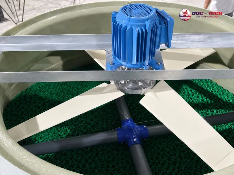 Quạt và motor của tháp hạ nhiệt Liang Chi LBC-30RT
