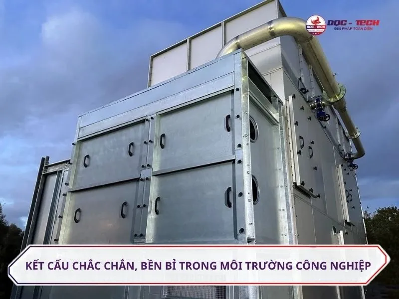 Tháp làm mát kín có kết cấu chắc chắn, bền bỉ theo thời gian