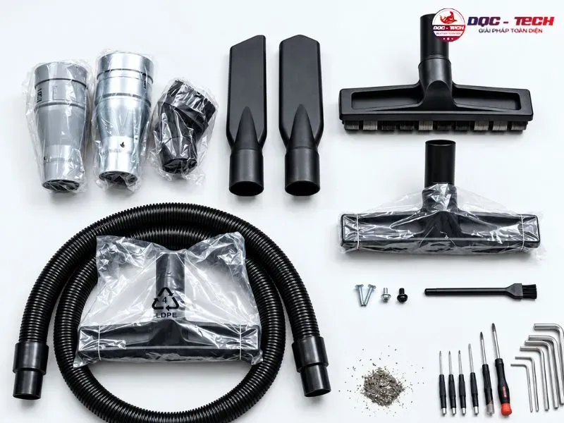 Kiểm tra phụ kiện máy hút bụi công nghiệp Kumisai KMS 01-3F