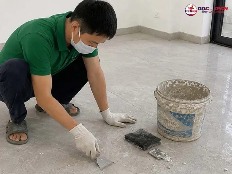 Máy chà sàn chà không sạch: vết bẩn khó xử lý