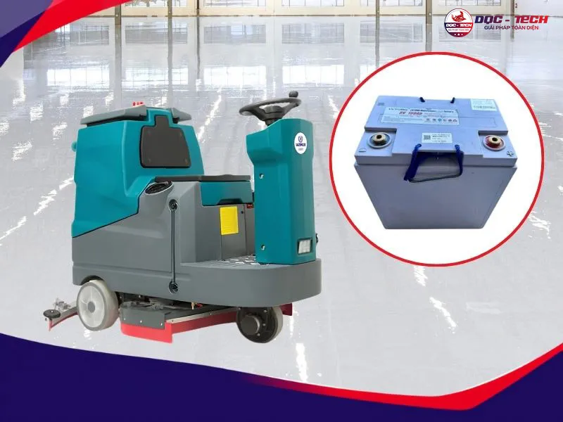 Máy chà sàn ngồi lái Kumisai KMS D8 ắc quy