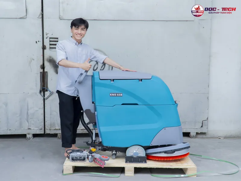 Máy chà sàn trường học Kumisai KMS 65B