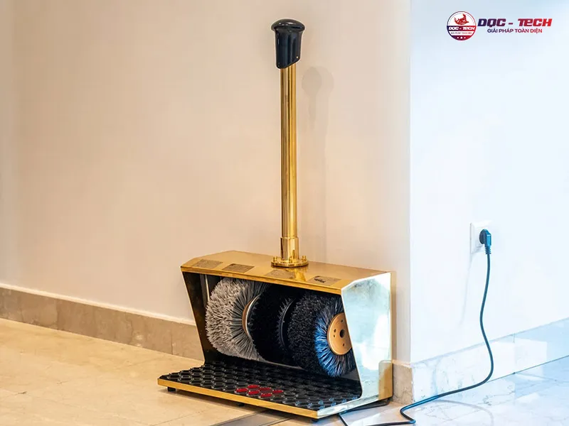 Máy đánh giày tay vịn