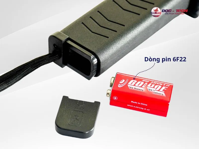 Máy dò kim loại cầm tay Super Scanner MD3003B1 tiêu thụ điện thấp, dùng pin 6F22 bền bỉ