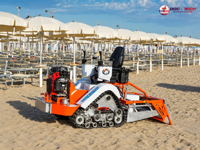 máy quét rác bãi biển Nemo Track thuận tiện cho người vận hành