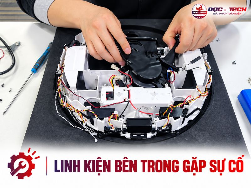 Linh kiện bên trong máy hút bụi nhà xưởng gặp sự cố