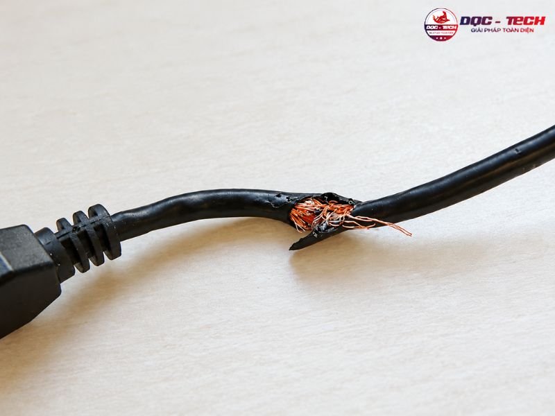 Máy hút bụi không chạy do điện bị hỏng