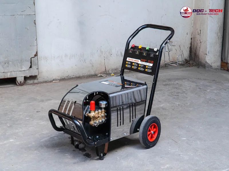 Máy xịt rửa trong chăn nuôi Kungfu KF 3.0KW Máy xịt rửa trong chăn nuôi Kungfu KF 3.0KW
