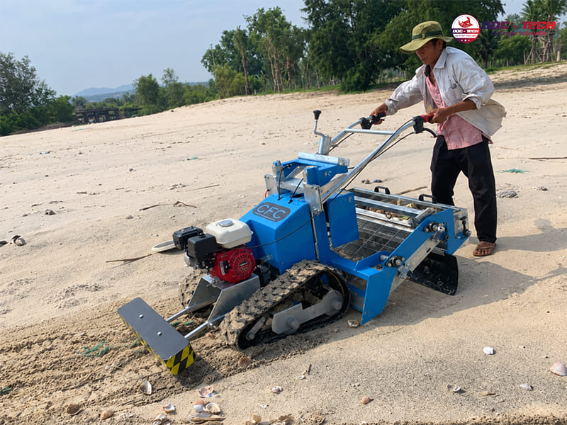 máy quét rác đẩy tay phù hợp với bãi tắm quy mô nhỏ