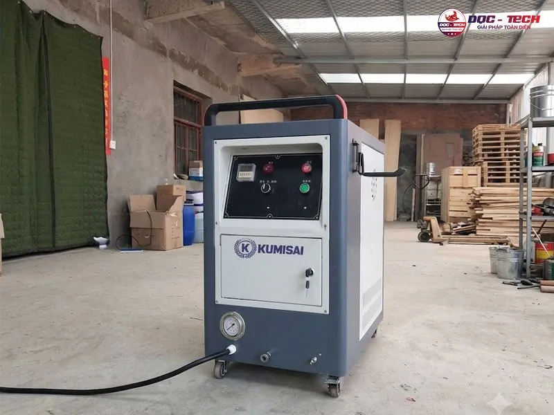 máy rửa xe nước nóng Kumisai máy rửa xe nước nóng Kumisai