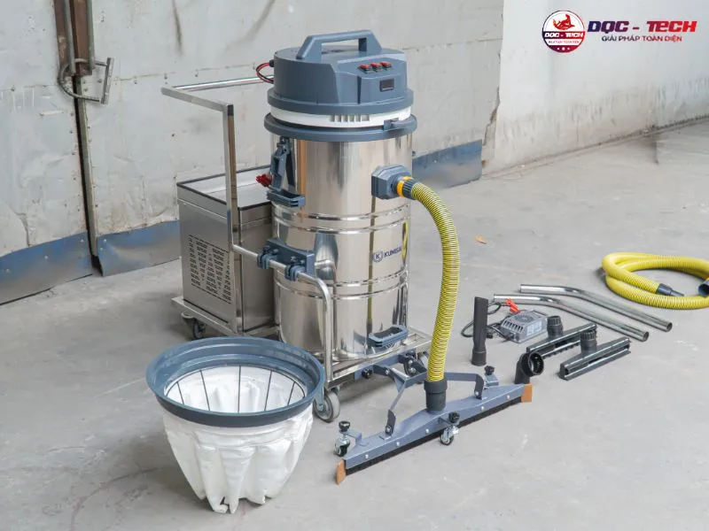Làm sạch phụ kiện máy hút bụi trước khi bảo quản