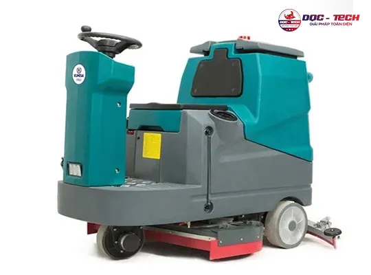 Máy chà sàn ngồi lái Kumisai KMS D8F