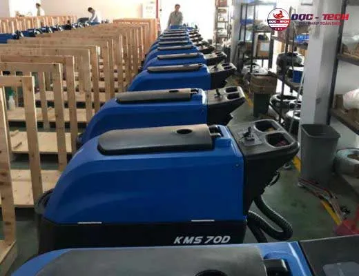 Máy chà sàn liên hợp Kumisai KMS 70D - 6