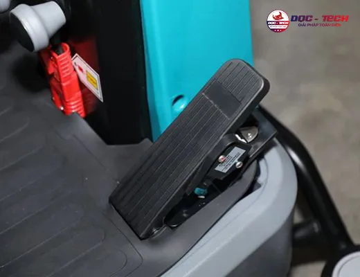 Máy chà sàn liên hợp ngồi lái Kumisai KMS 90B - 5