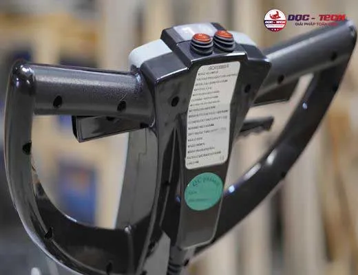 Máy chà sàn liên hợp cánh bướm Kumisai KMS2A - 5