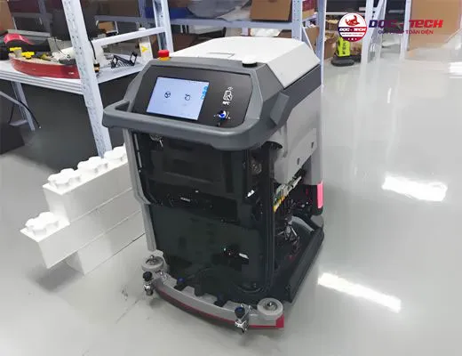 Robot chà sàn Kumisai KMS 502 - 4