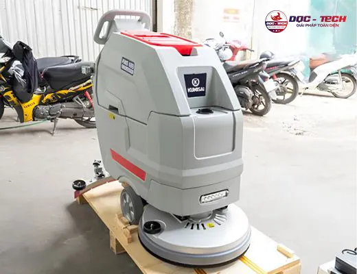Máy chà sàn công nghiệp liên hợp Kumisai KMS 68B - 5