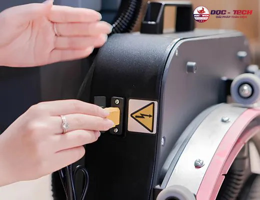 Máy chà sàn Kumisai KMS-A12 (pin Lithium) - 4