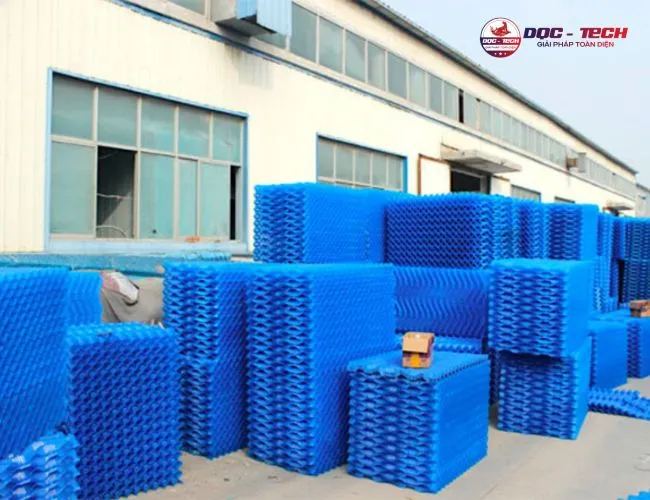 Tháp giải nhiệt vuông Kumisai KMS 200RT - 4