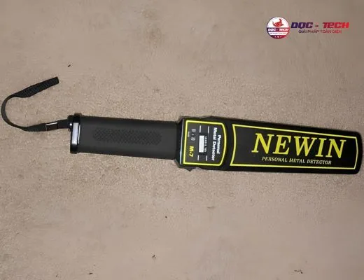 Máy dò kim loại cầm tay Newin M7 - 4