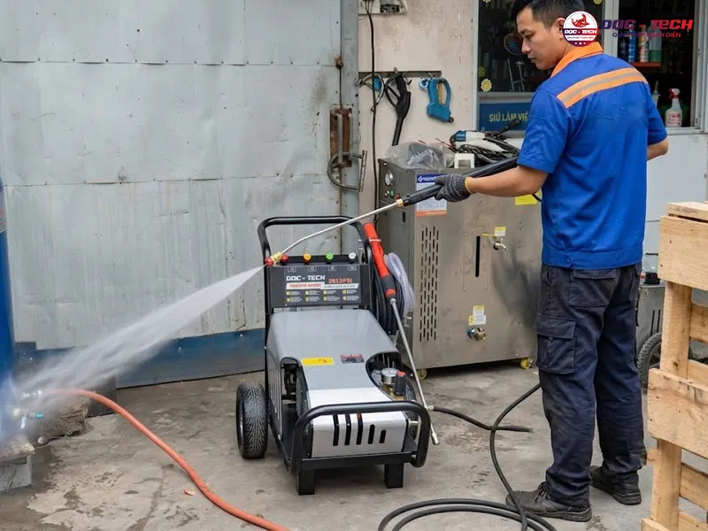 Máy rửa xe cao áp DQC Tech 20M36-7.5T4 mạnh mẽ Máy rửa xe cao áp DQC Tech 20M36-7.5T4 mạnh mẽ