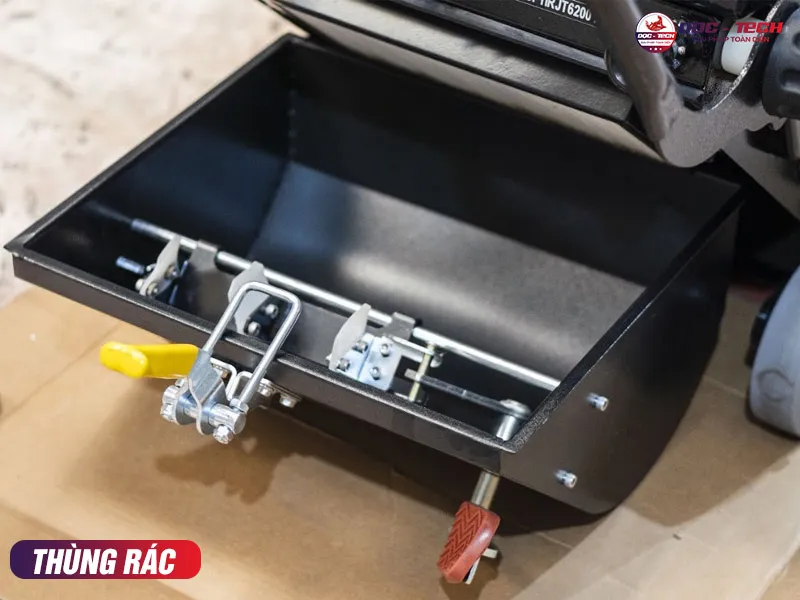 Thùng rác xe quét rác đẩy tay Kumisai KMS S3 