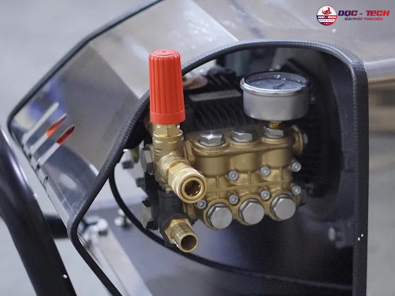 Đầu bơm máy rửa xe Kumisai KMS 250/7.5 