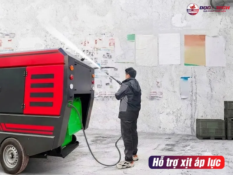 Xịt nước xe quét rác ngồi lái DQC Tech 14F
