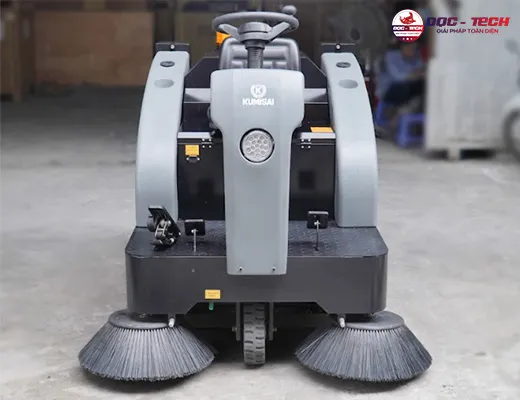 Chổi bên xe quét rác ngồi lái Kumisai KMS 1350E - 3