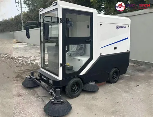 Xe quét rác ngồi lái Kumisai KMS - 240L - 4