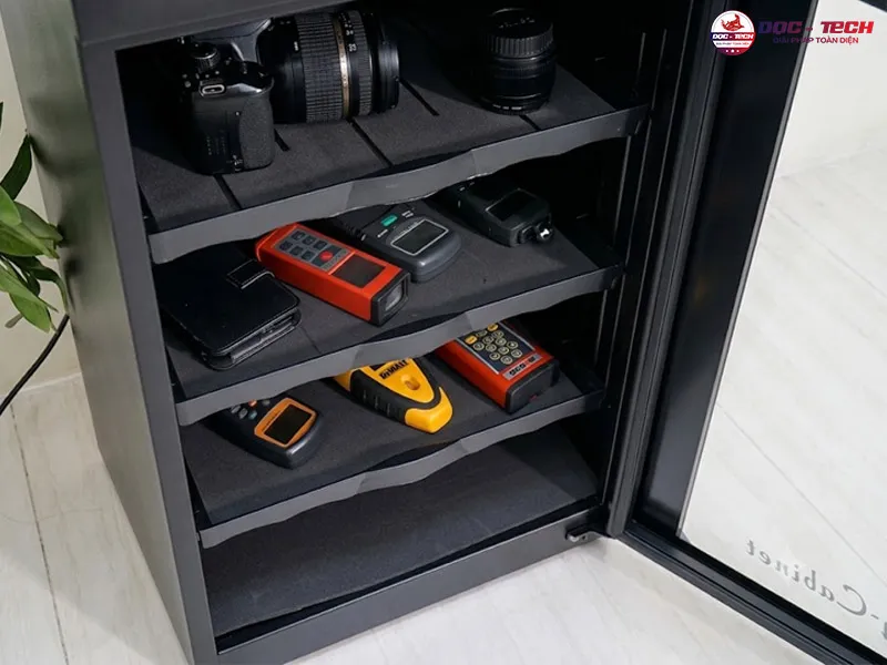 Khay chứa tủ chống ẩm máy ảnh FujiE DHC100
