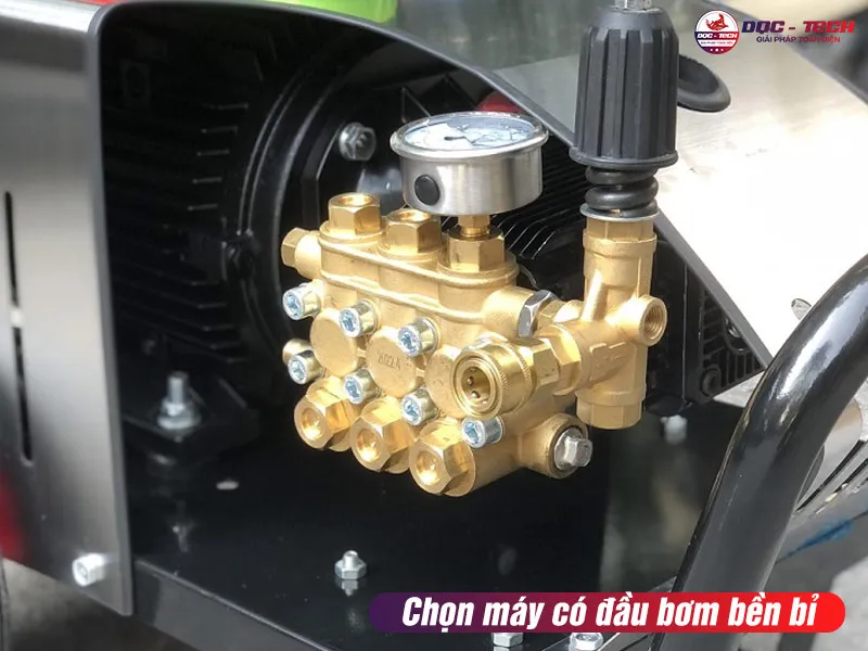 Chọn máy rửa xe nhập khẩu Chọn máy rửa xe nhập khẩu