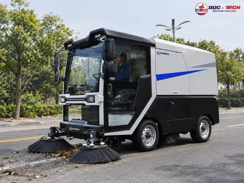 Ứng dụng xe quét rác Kumisai KMS - 1000L Ứng dụng xe quét rác Kumisai KMS - 1000L