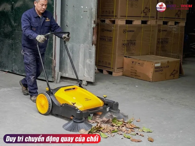 bánh xe quét rác KMS-S1 làm chổi quay bánh xe quét rác KMS-S1 làm chổi quay