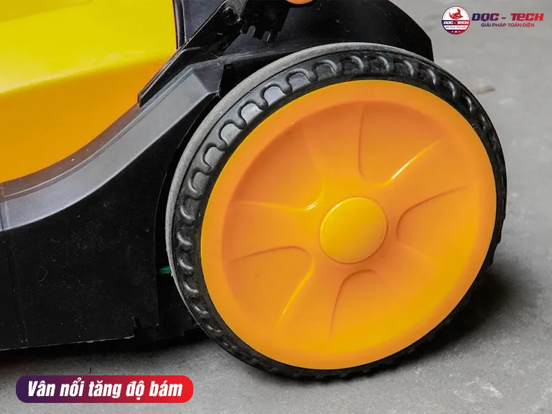 bánh xe quét rác KMS-S1 có vân bám bánh xe quét rác KMS-S1 có vân bám