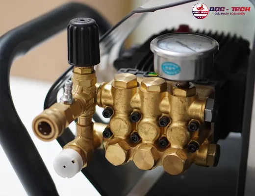 Máy rửa xe ô tô chuyên nghiệp Palada 15M26-3.7S2 - 5