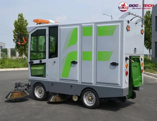 Xe quét rác ngồi lái Kumisai KMS S18 - 4