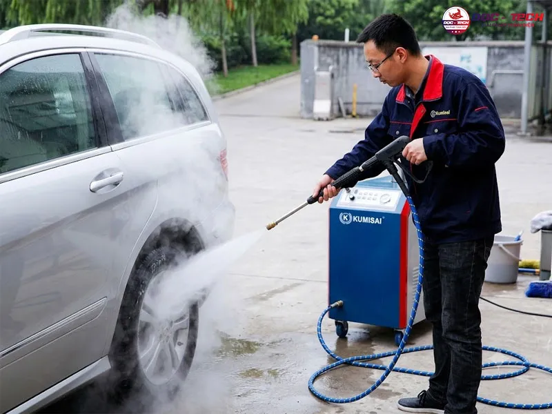 Ứng dụng máy xịt rửa xe hơi nước nóng Kumisai KMS26