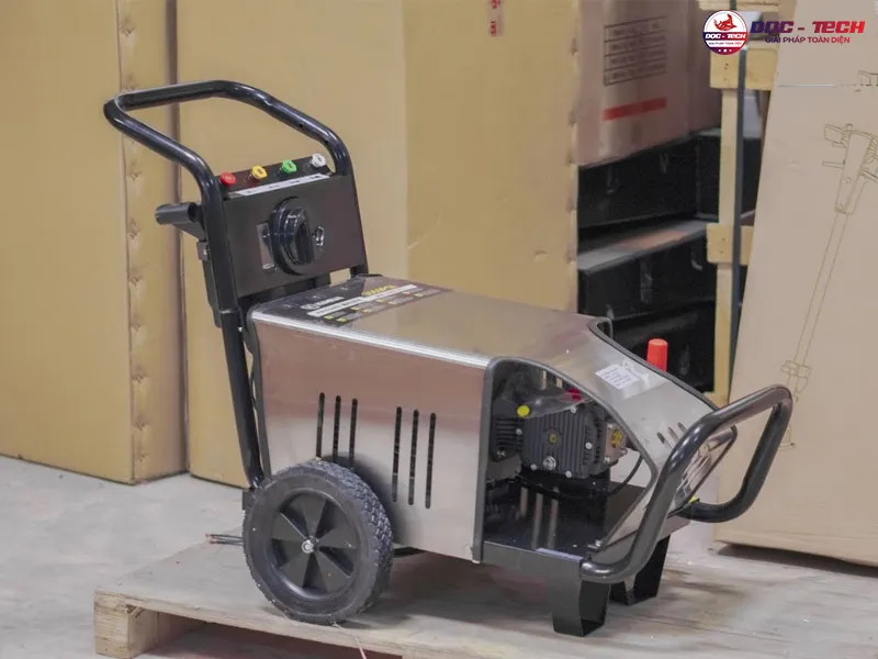 máy rửa xe Kumisai 20M36-7.5T4