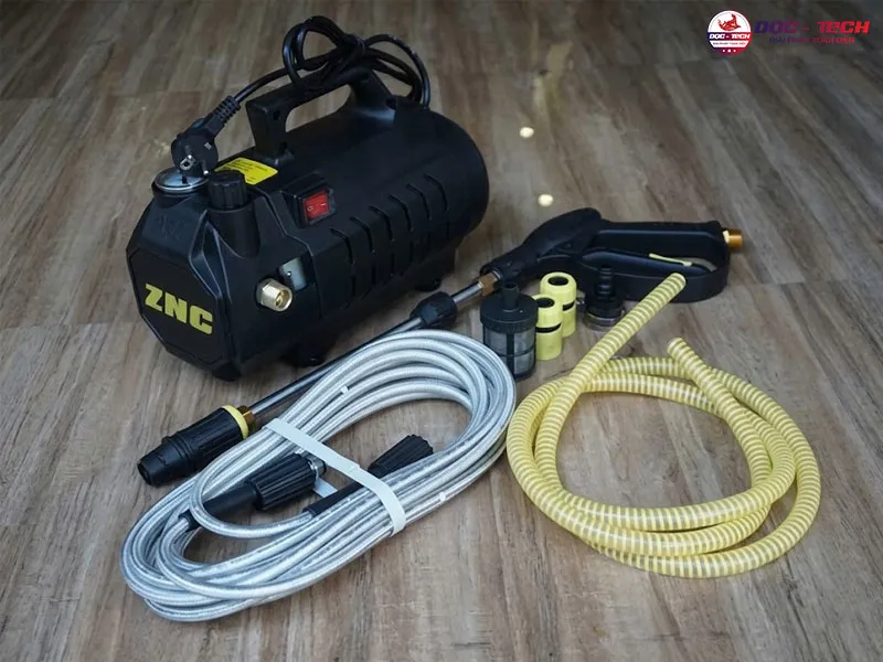 Máy rửa xe ZNC S3