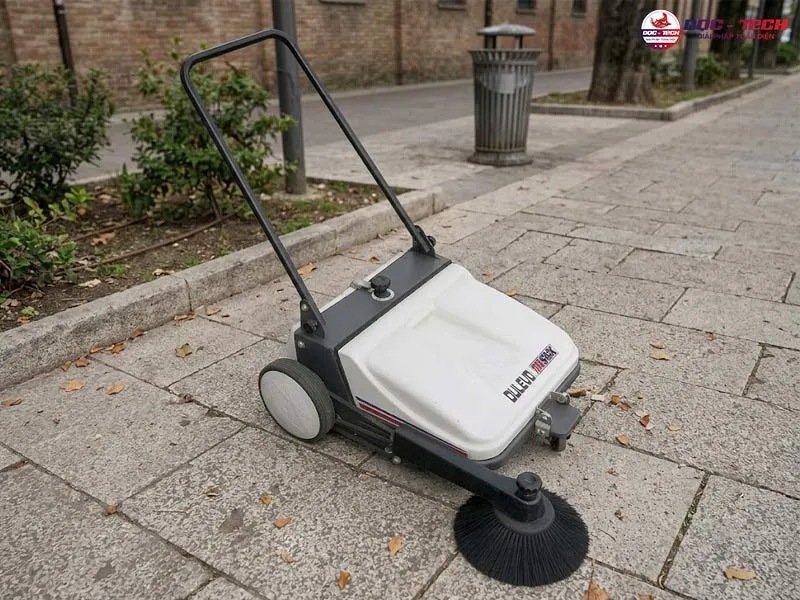 Xe quét rác đẩy tay cơ học Dulevo 700 SPARK M