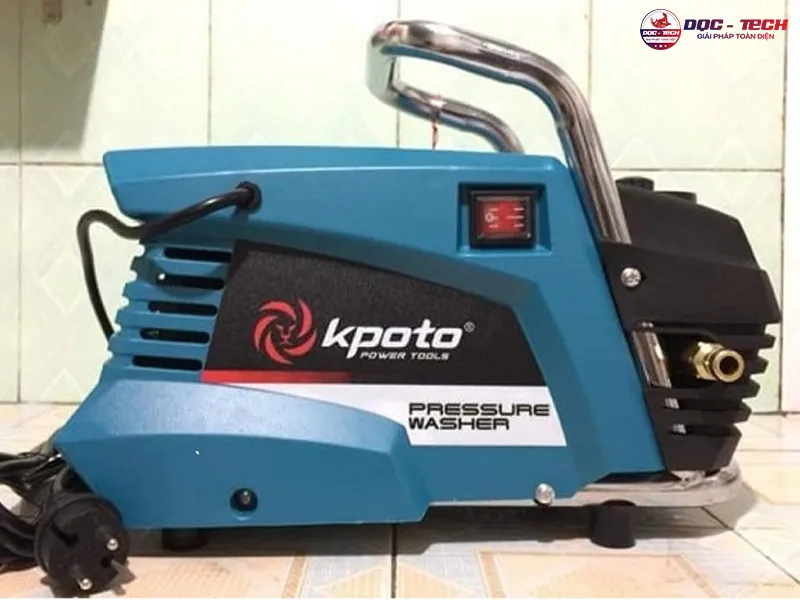 máy rửa xe Kpoto KP809