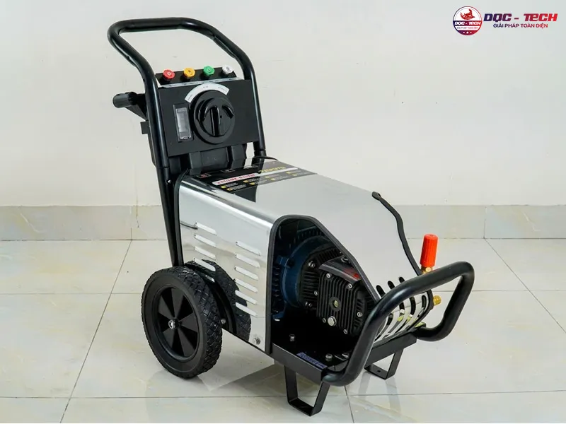Máy rửa xe 150 bar Kumisai 2000PSI