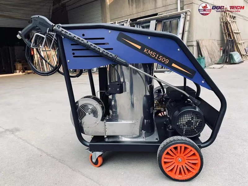 Máy rửa xe nóng lạnh Kumisai KMS1509 150 bar