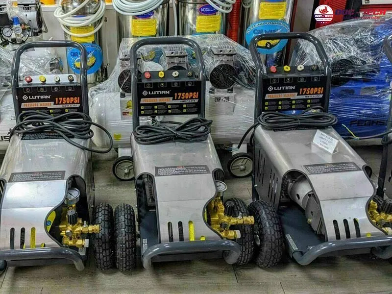 máy rửa xe Trung Quốc Lutian