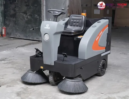 Máy quét công nghiệp ngồi lái Kumisai KMS 1350E - pin lithium - 6